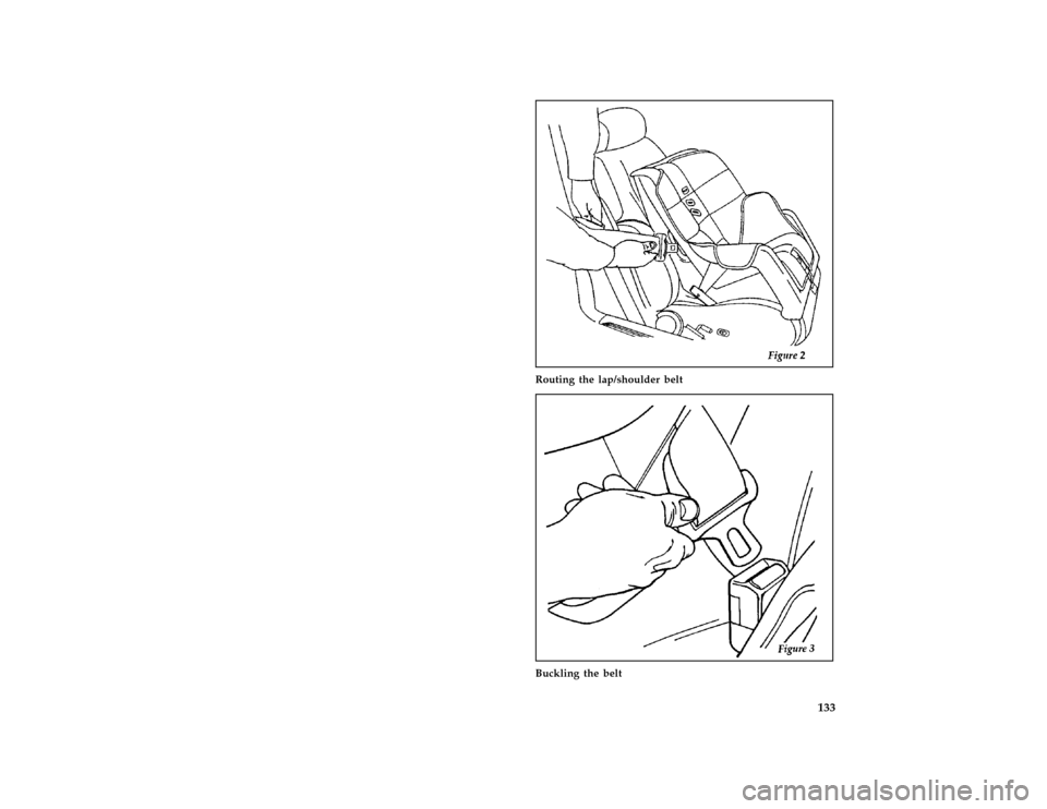 FORD AEROSTAR 1997 1.G Owners Manual 133 [SS26100(ALL)01/96]
half page art:0095073-A
Routing the lap/shoulder belt
[SS26201(ALL)01/96]
half page art:0011240-B
Buckling the belt
File:06cpssa.ex
Update:Thu Jun 13 08:56:07 1996 