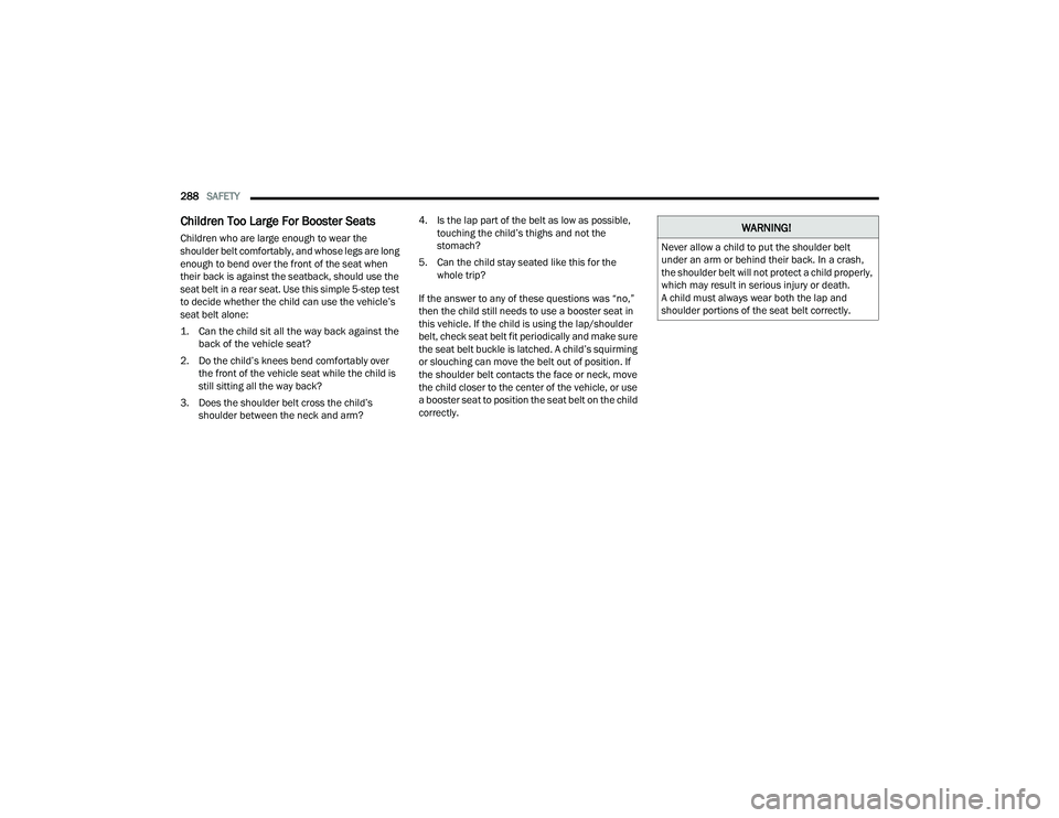 JEEP GRAND CHEROKEE 4XE 2022  Owners Manual �:�$�5�1�,�1�*�
�1�H�Y�H�U��D�O�O�R�Z��D��F�K�L�O�G��W�R��S�X�W��W�K�H��V�K�R�X�O�G�H�U��E�H�O�W�
�X�Q�G�H�U��D�Q��D�U�P��R�U��E�H�K�L�Q�G��W�K�H�L�U��E�D�F�N���,�Q��D��F�U�D�V�K�
