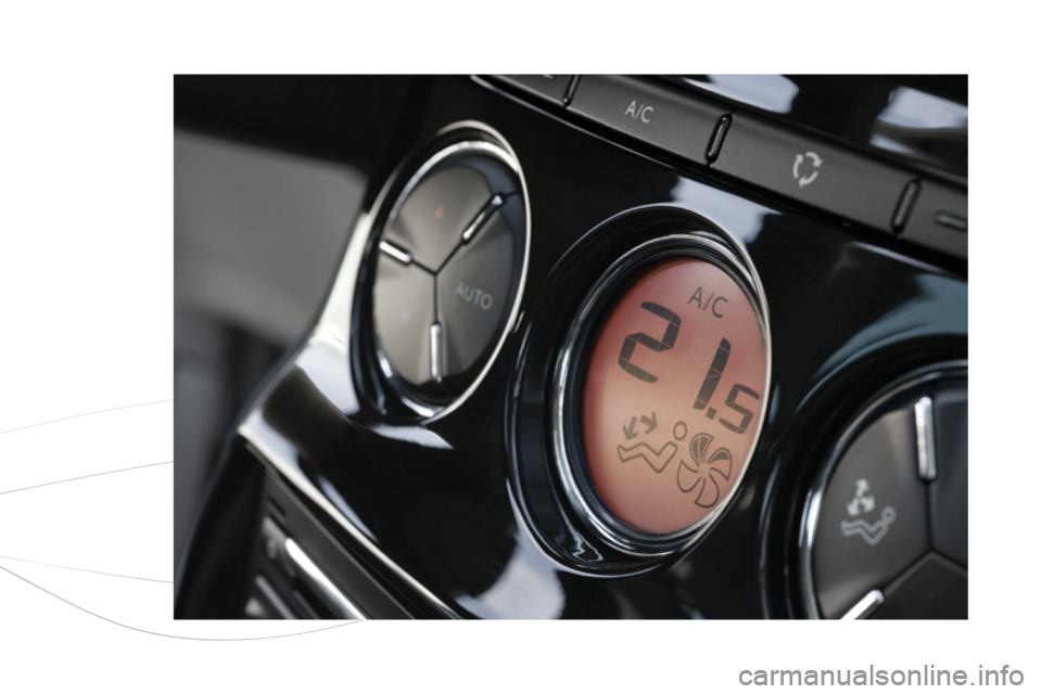 CITROEN DS3 2013  Libretti Di Uso E manutenzione (in Italian) 