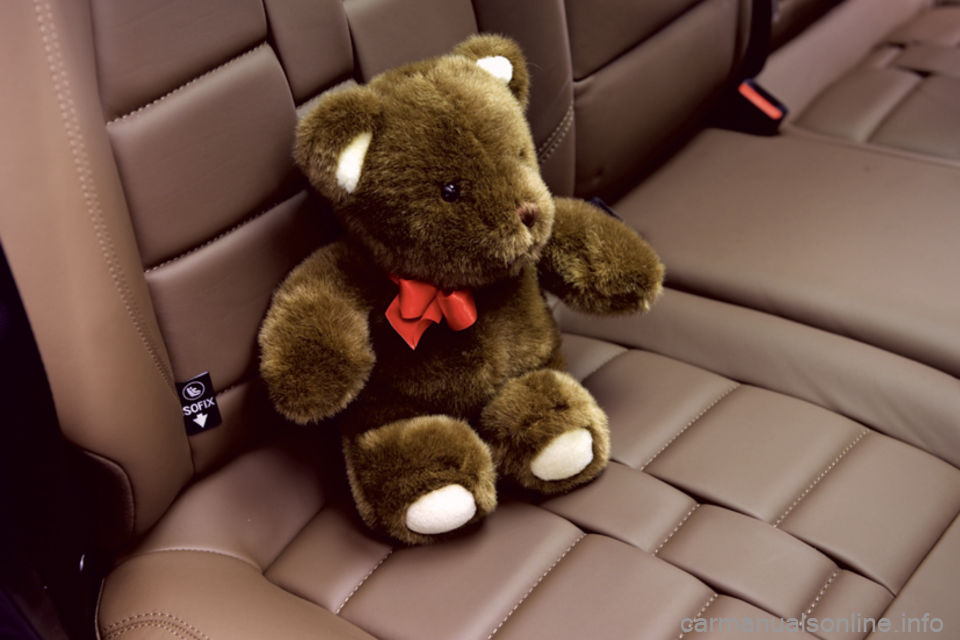 CITROEN DS5 HYBRID 2016 Omistajan Käsikirjat (in Finnish) DS5_fi_Chap06_securite-enfants_ed02-2015 CITROEN DS5 HYBRID 2016 Omistajan Käsikirjat (in Finnish) DS5_fi_Chap06_securite-enfants_ed02-2015